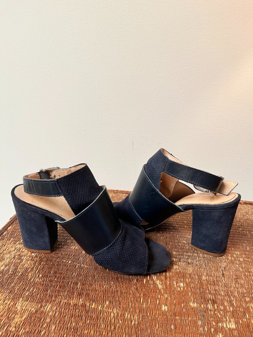 Barneys New York Vintage Black Leather Architectural Block Heel Sandals EU 37